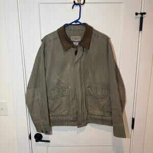 Vintage LL Canvas Bean Barn Chore Jacket. Casual, Outdoor, Preppy, Workwear. L